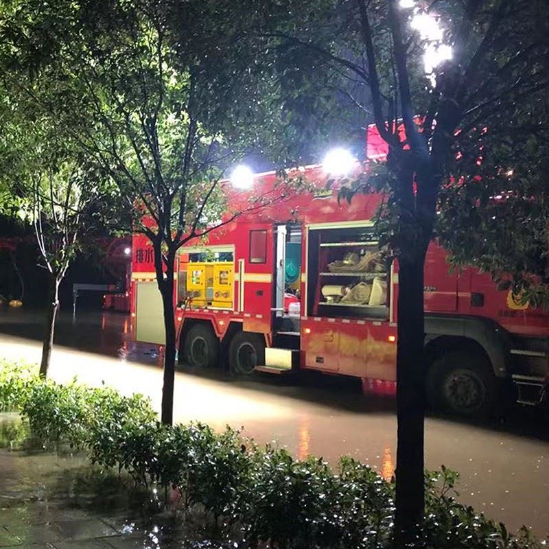 Emergency Drainage Rescue Vehicle5